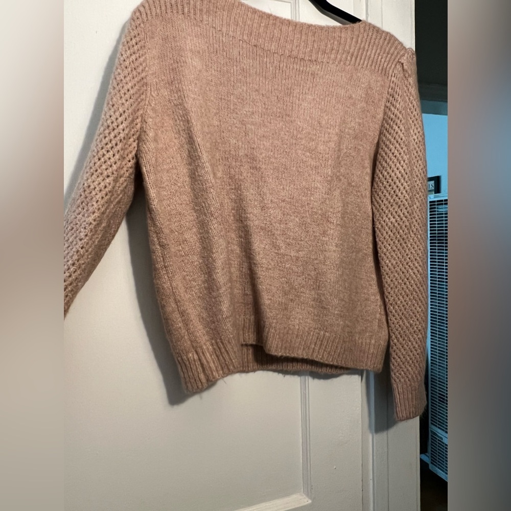 BLUSH CREAM SWEATER - EYELET DESIGN - SIZE LRG